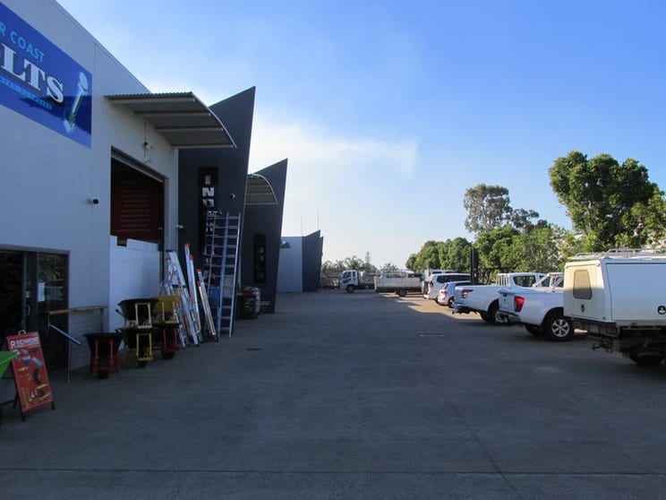 Click to view all images 5/58 Islander Road Pialba QLD 4655 - Image 3