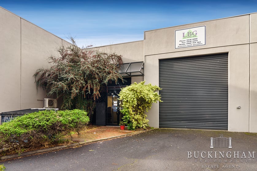 Click to view all images 10/10-14 Simms Road Greensborough VIC 3088 - Image 1