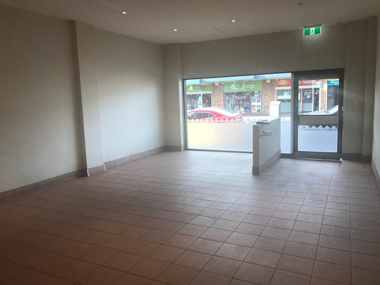 Click to view all images Shop 7/37-53 Dumaresq St Campbelltown NSW 2560 - Image 3
