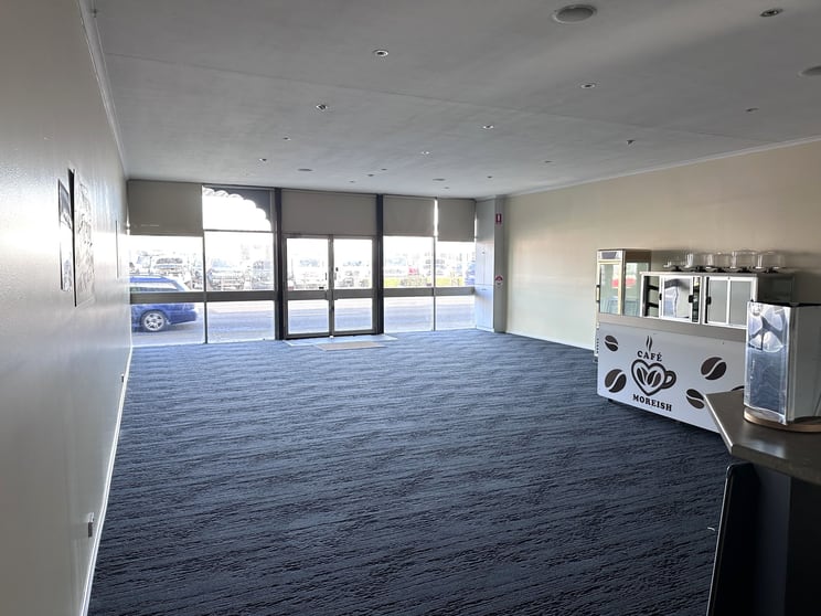 Click to view all images 2/11 Beach Road Batemans Bay NSW 2536 - Image 1