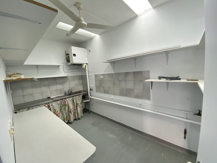 Click to view all images Shop 1B/1 Young Street Southport QLD 4215 - Image 3