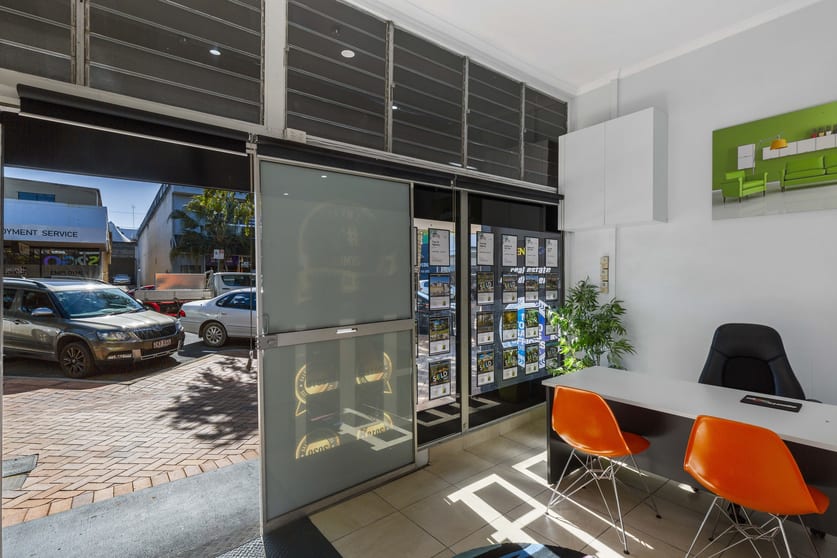 Click to view all images 178 Mary Street Gympie QLD 4570 - Image 1