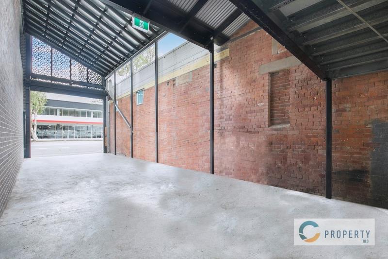 Click to view all images 365 St Pauls Terrace Fortitude Valley QLD 4006 - Image 2