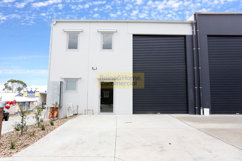 Click to view all images 1/22 Anzac Greenacre NSW 2190 - Image 2