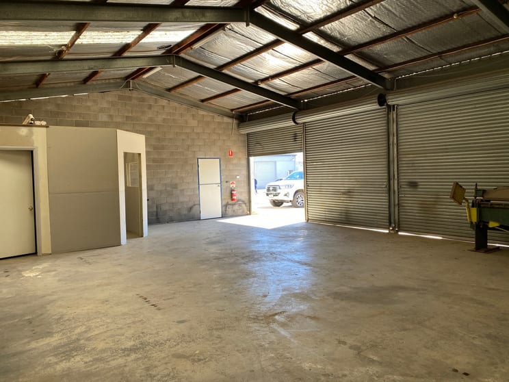 3/156 Miller Street Armidale NSW 2350 - Image 1