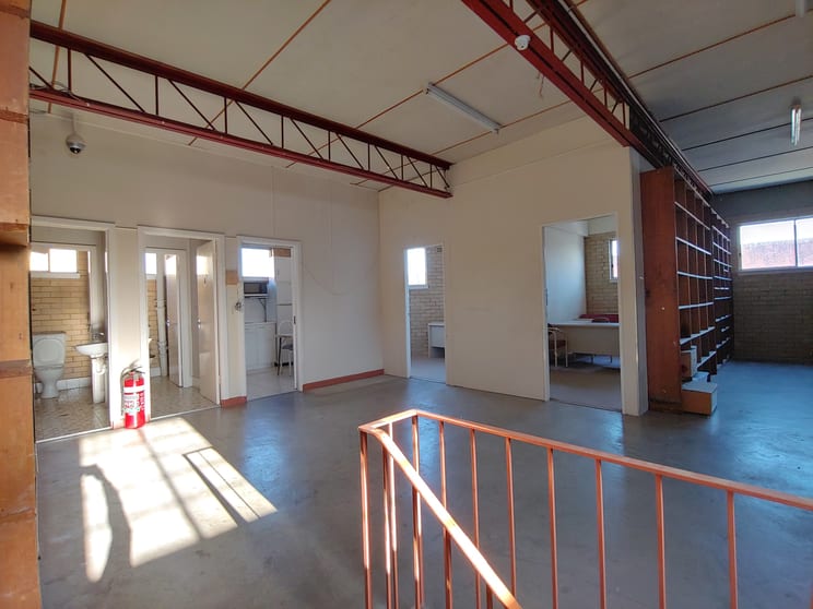Click to view all images 1 Chatham Road West Ryde NSW 2114 - Image 3