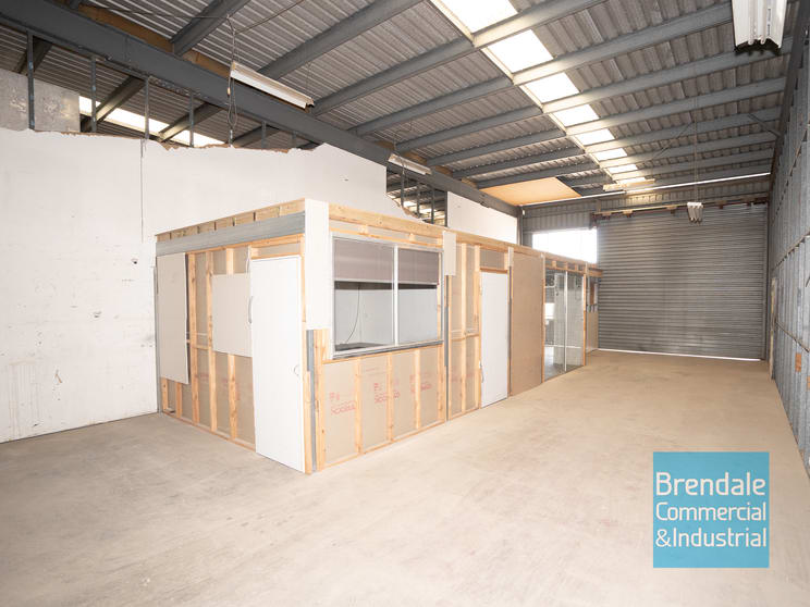 Click to view all images Lawnton QLD 4501 - Image 1