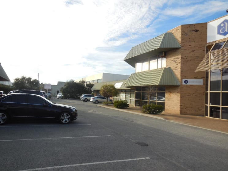 Click to view all images 1/17 Foley Street Balcatta WA 6021 - Image 2