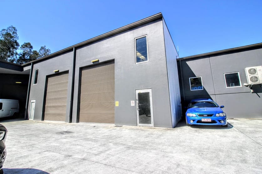 Click to view all images 76 Township Dr Burleigh Heads QLD 4220 - Image 1