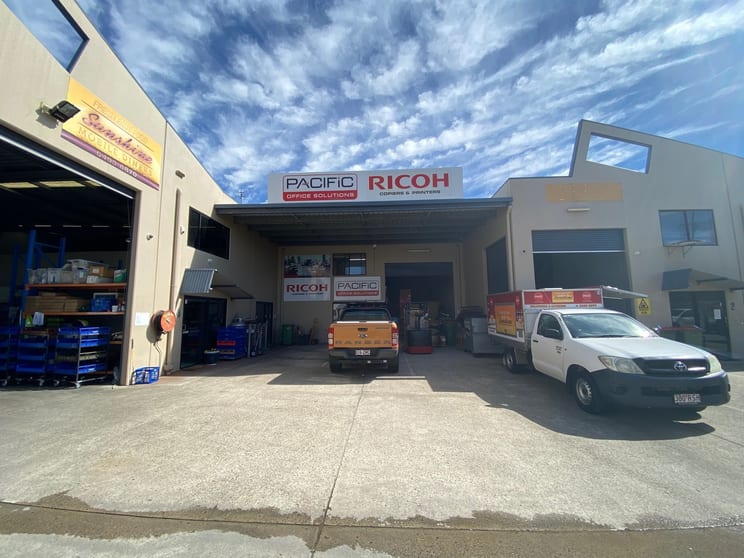 Click to view all images 3/2 Dual Avenue Warana QLD 4575 - Image 2