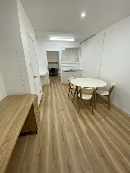 Click to view all images 1A/8 Flint Court Varsity Lakes QLD 4227 - Image 3