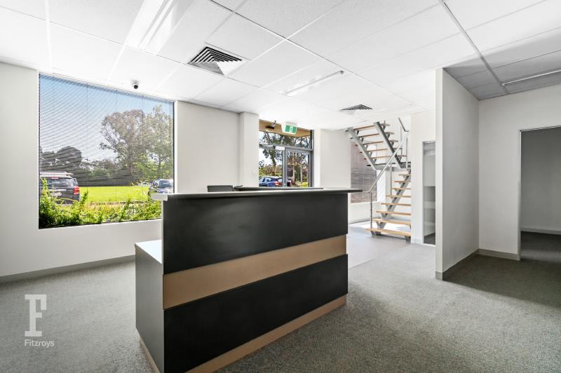 Click to view all images 5/2 Fiveways Boulevarde Keysborough VIC 3173 - Image 2