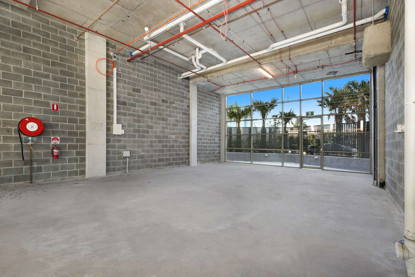 Click to view all images 5/10-18 Regent Street Wollongong NSW 2500 - Image 3
