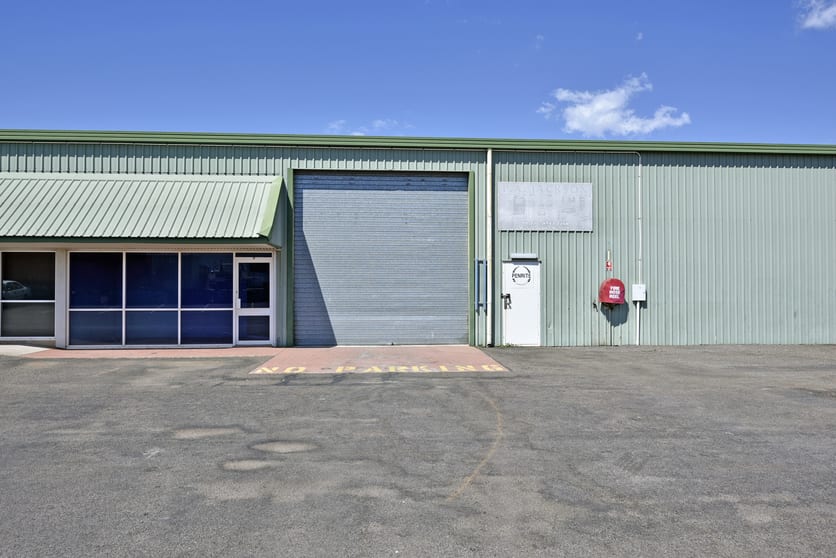 Click to view all images 2/11 Albatross Street Winnellie NT 0820 - Image 1