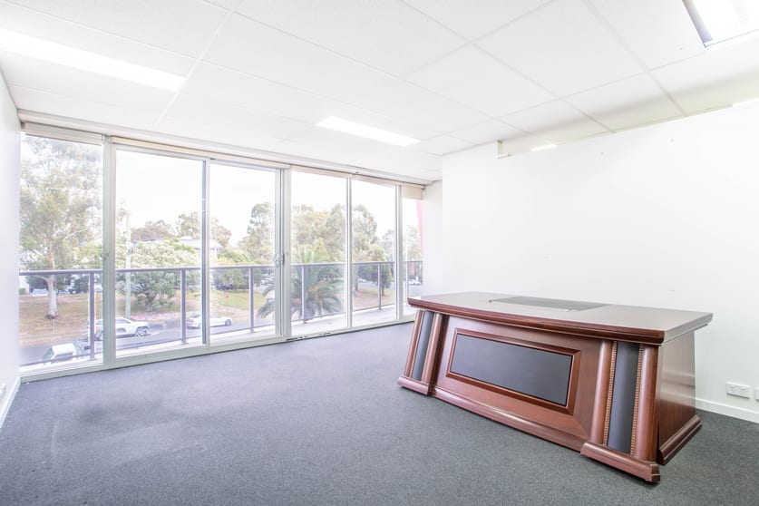 Click to view all images 5a/7 Hoyle Avenue Castle Hill NSW 2154 - Image 2