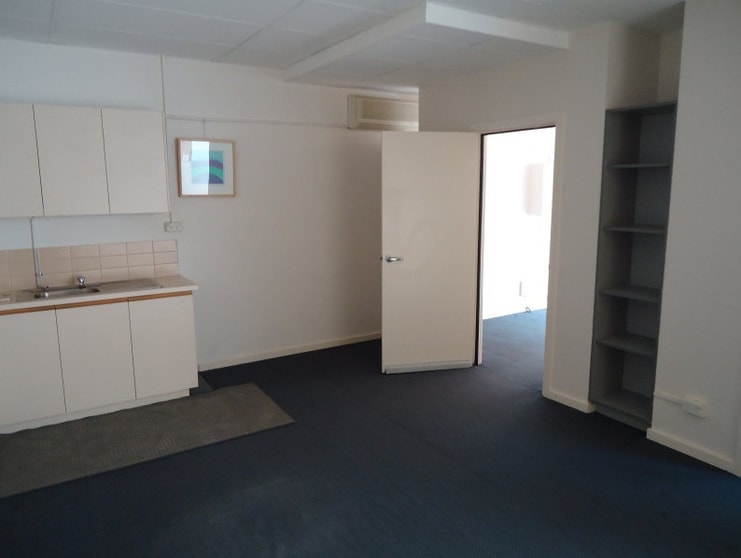Suite 9/247 Drummond Street Carlton VIC 3053 - Image 2