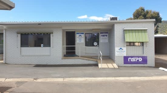 Click to view all images Unit 3/158 Marius Street Tamworth NSW 2340 - Image 2