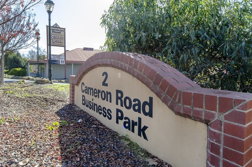 Click to view all images 2/2-4 Cameron Road Mount Barker SA 5251 - Image 2