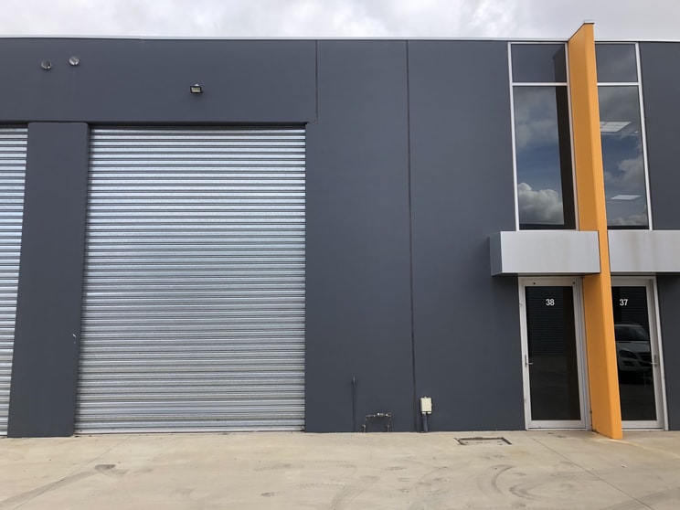 Click to view all images 218 Whitehall Street Yarraville VIC 3013 - Image 1