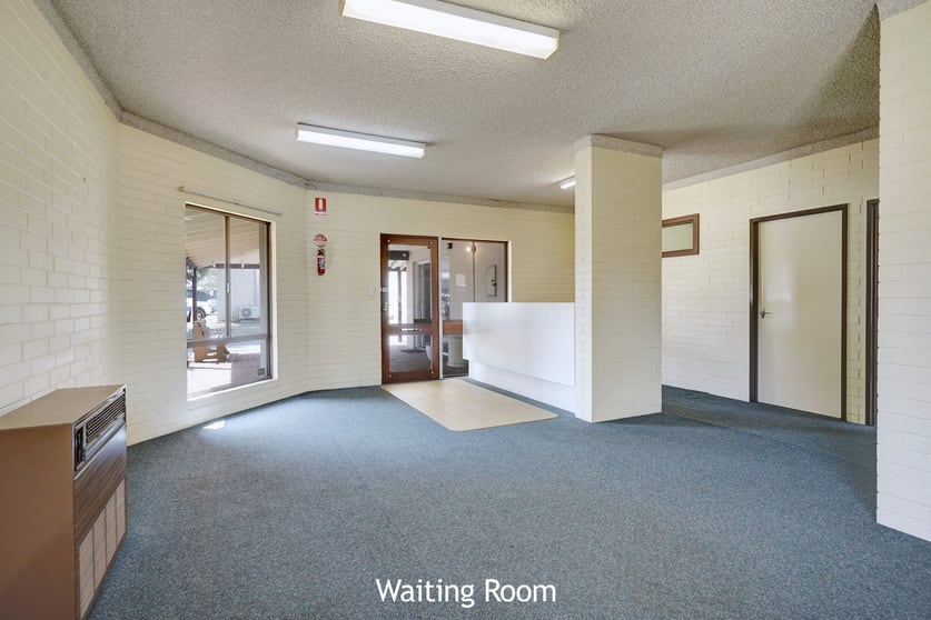 Click to view all images 1/68 Petra Street Palmyra WA 6157 - Image 3