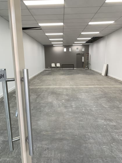 Click to view all images 142 Burgundy Street Heidelberg VIC 3084 - Image 3