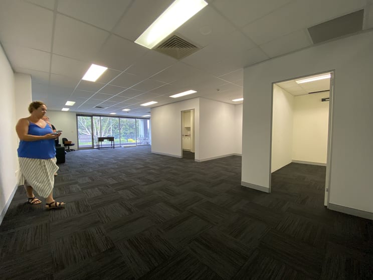 Click to view all images 34/90 Mona Vale Road Warriewood NSW 2102 - Image 3