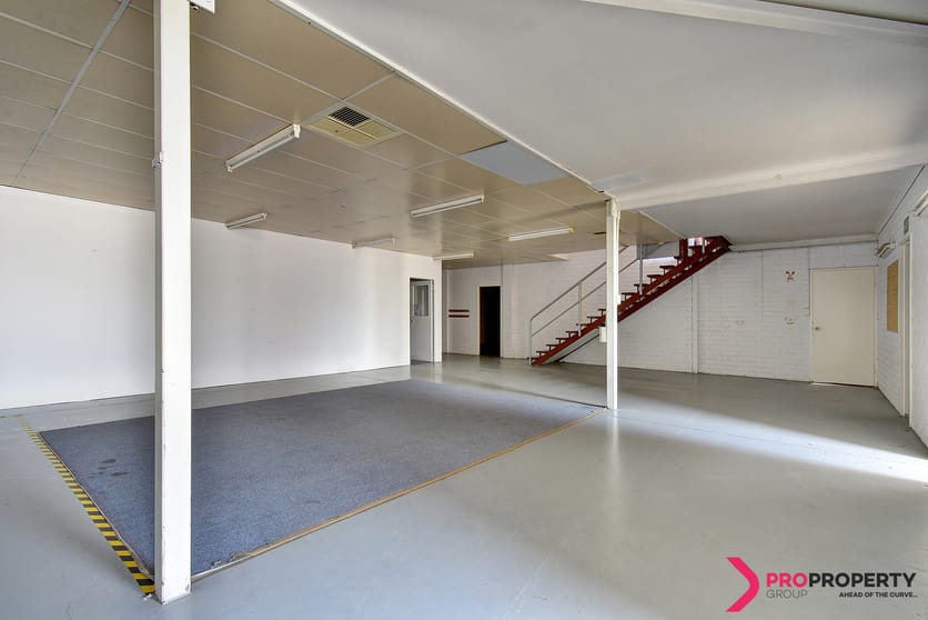 Click to view all images Unit 2/6 Kirke Street Balcatta WA 6021 - Image 2