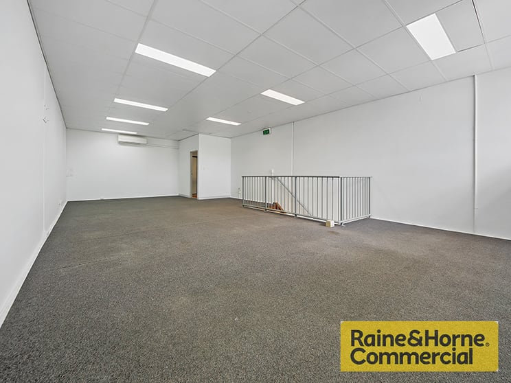 Click to view all images 19/11 Buchanan Road Banyo QLD 4014 - Image 2