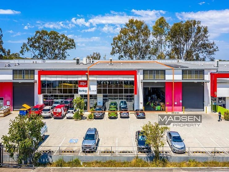 Unit 10/368 Earnshaw Road Banyo QLD 4014 - Image 1