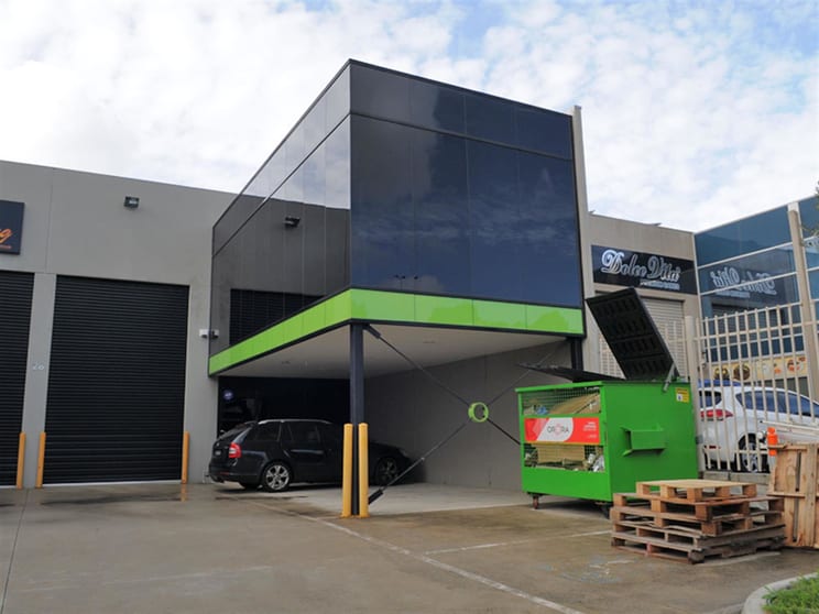 2/26 Catherine Street Coburg VIC 3058 - Image 1