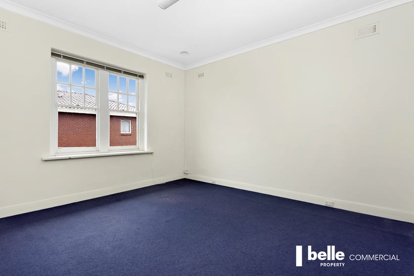 Click to view all images 4/145 Wattletree Road Malvern VIC 3144 - Image 3