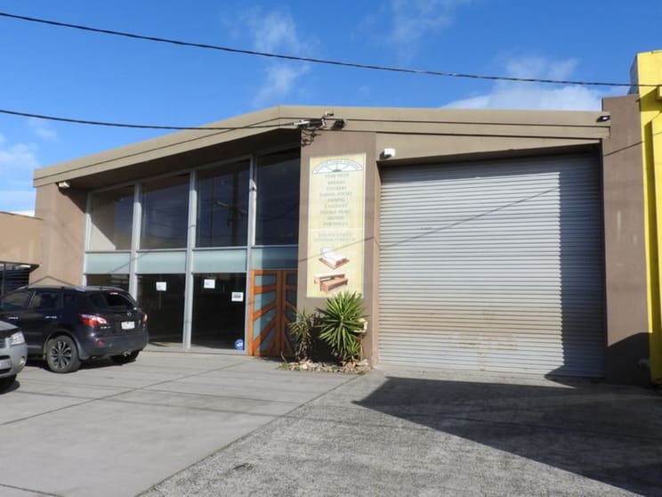 Click to view all images 41 Boundary Road Braeside VIC 3195 - Image 1