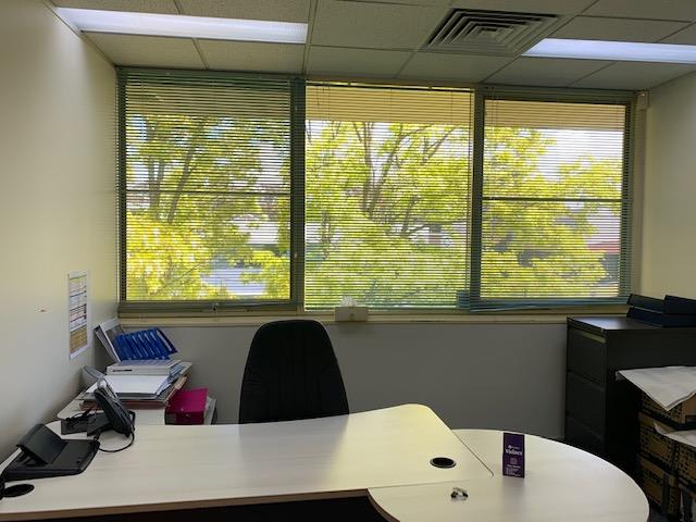 Click to view all images Level 1 Unit 6/17 Napier Close Deakin ACT 2600 - Image 2