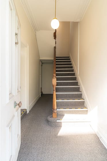 Click to view all images 215 Swan Street Richmond VIC 3121 - Image 3