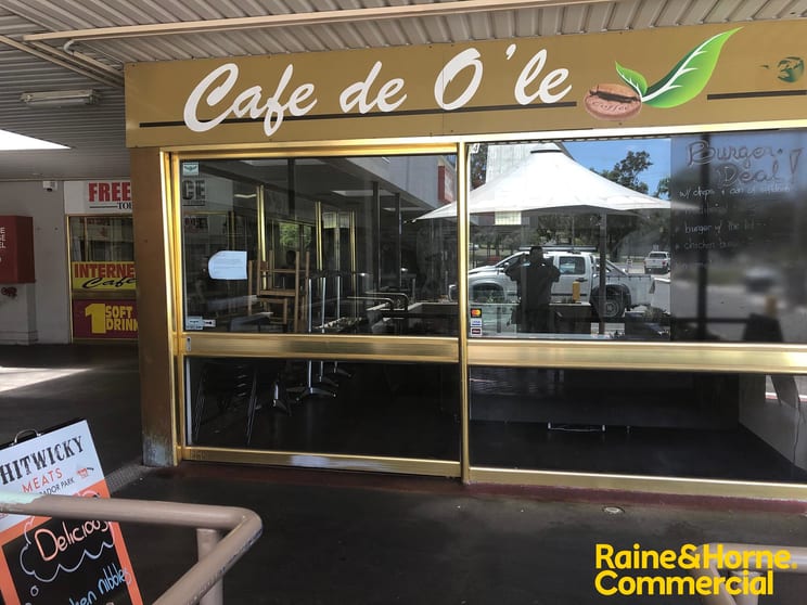 Click to view all images 4/100 Brisbane Road Labrador QLD 4215 - Image 1