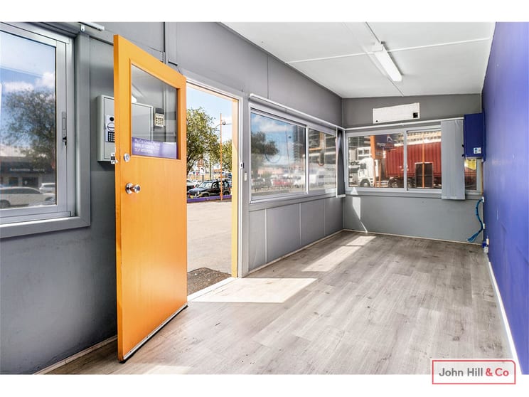 Click to view all images 103 Parramatta Road Granville NSW 2142 - Image 3