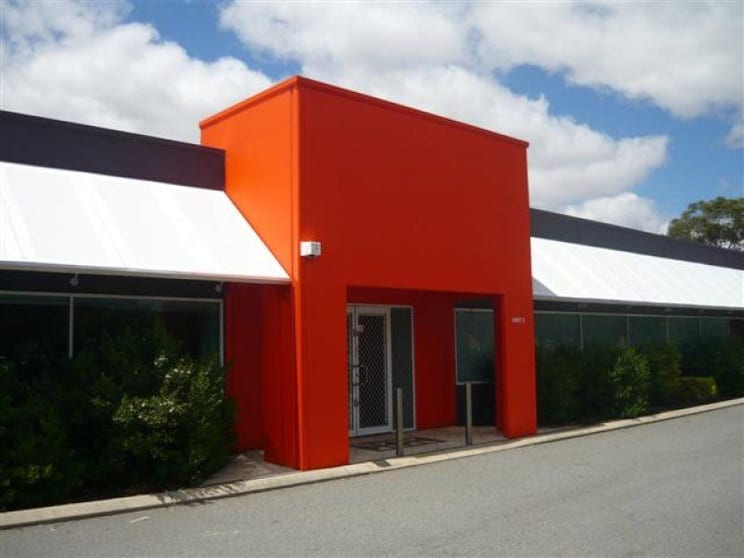 Click to view all images Unit 2/92 Francisco Street Belmont WA 6104 - Image 1
