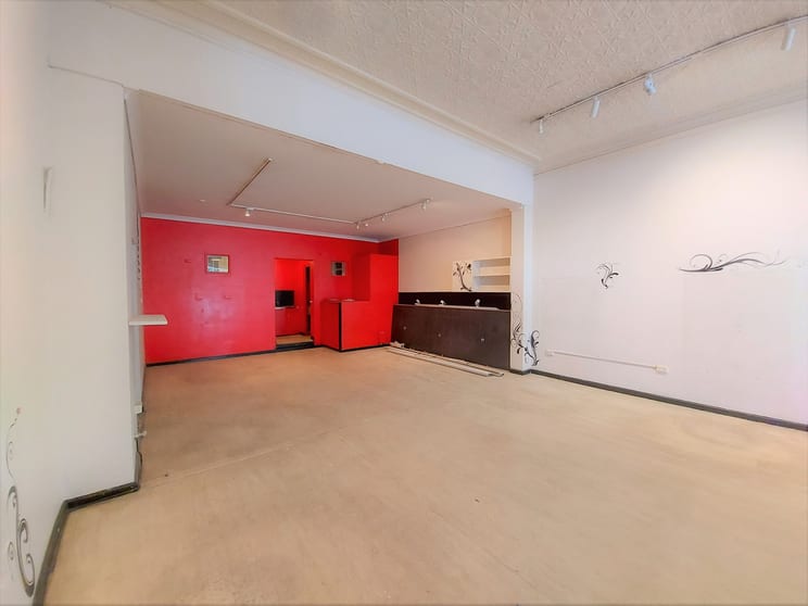 Click to view all images 96 Bathurst Road Katoomba NSW 2780 - Image 3