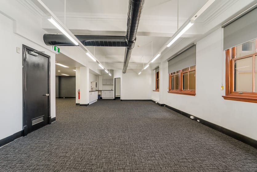 Click to view all images 2/55 Hunter Street Newcastle NSW 2300 - Image 3