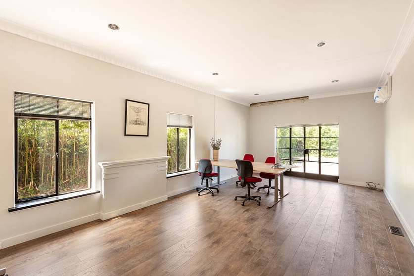 Click to view all images 420 Punt Road South Yarra VIC 3141 - Image 3