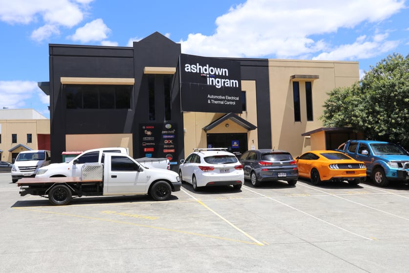 Click to view all images 1/17 Rothcote Court Burleigh Heads QLD 4220 - Image 1