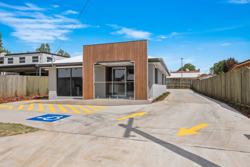 Click to view all images 2 Kirk Street Toowoomba City QLD 4350 - Image 1