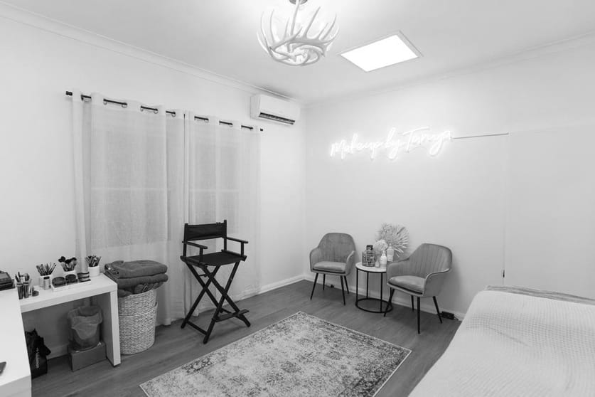 Click to view all images 6/8 Fisher Road Dee Why NSW 2099 - Image 1