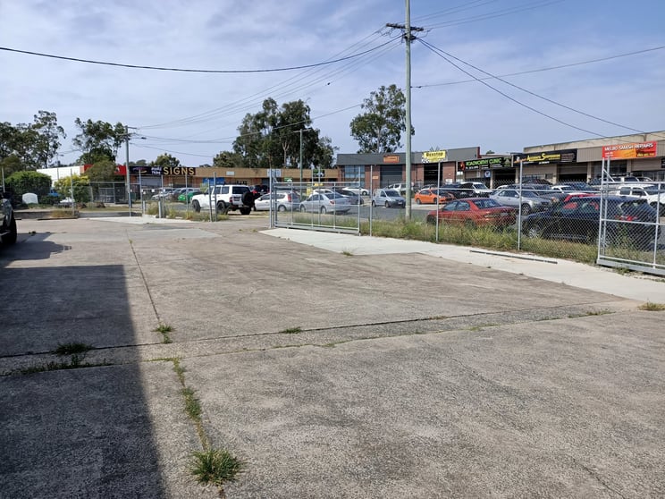 Click to view all images Woodridge QLD 4114 - Image 2