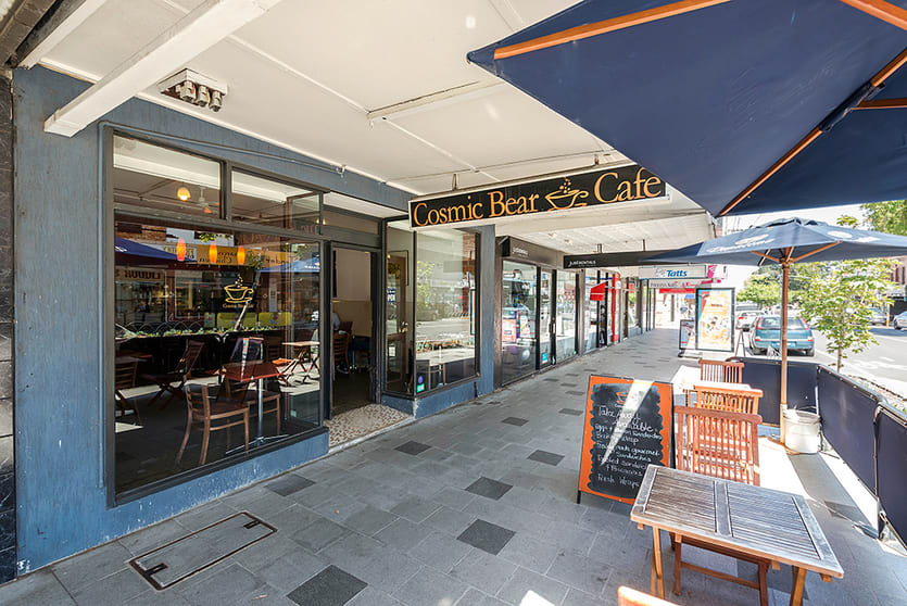 Click to view all images 32 Atherton Road Oakleigh VIC 3166 - Image 2