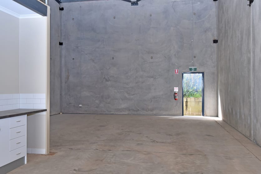 Click to view all images 4/21 Mel Road Berrimah NT 0828 - Image 3