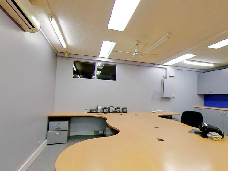 Click to view all images 4.4/20 Collins Street Melbourne VIC 3000 - Image 2