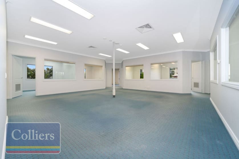 1/31-39 Martinez Avenue West End QLD 4810 - Image 2