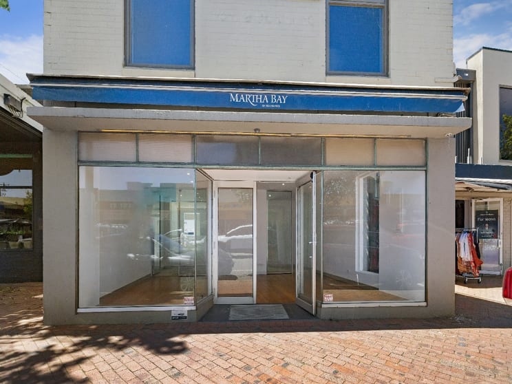 1/176 Main Street Mornington VIC 3931 - Image 2