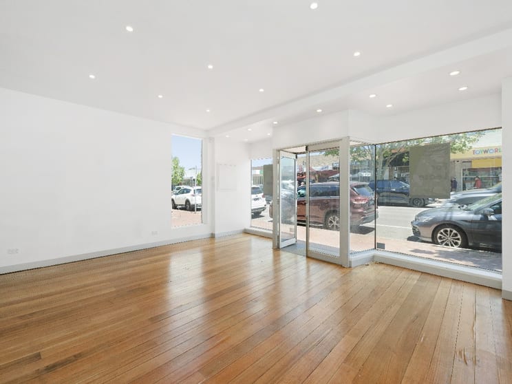 1/176 Main Street Mornington VIC 3931 - Image 3